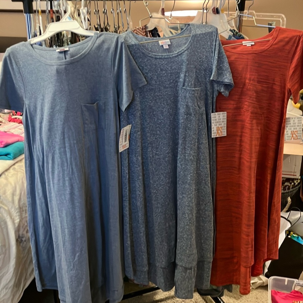 NWT 3 for 1 LuLaRoe Carly short sleeve dress high/lo hem, front pocket XS(6-8)